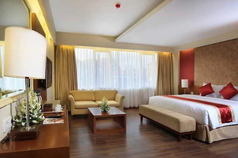 Отель Siesta Legian 3*, Легиан