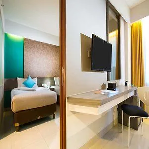 Отель Siesta Legian 3*, Легиан